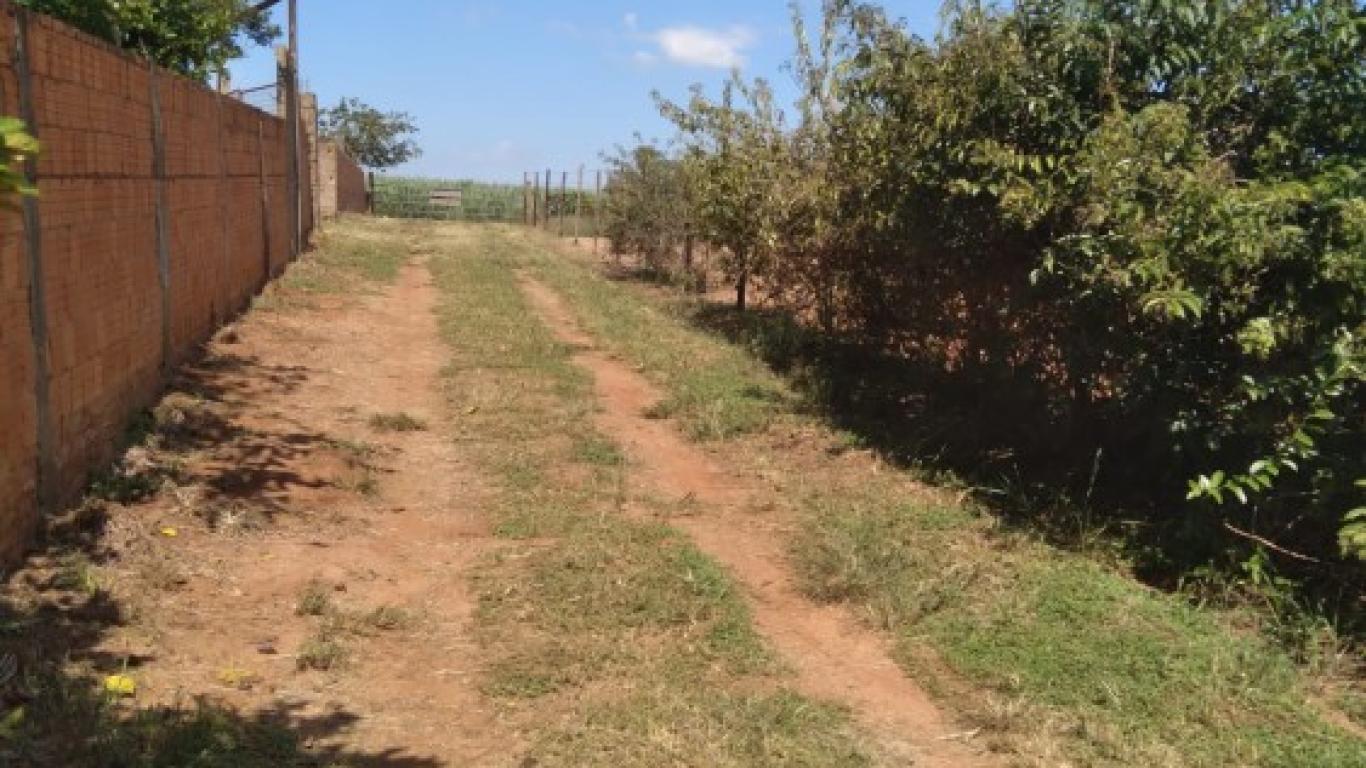 CHÁCARA NA Vila Ouro Verde em Assis