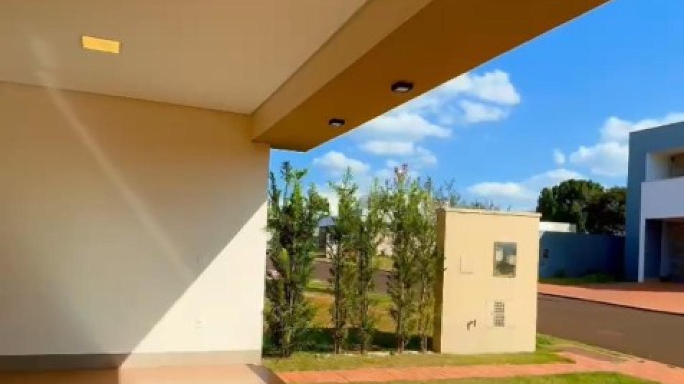 CASA NA Condomínio Residencial Provence em Assis