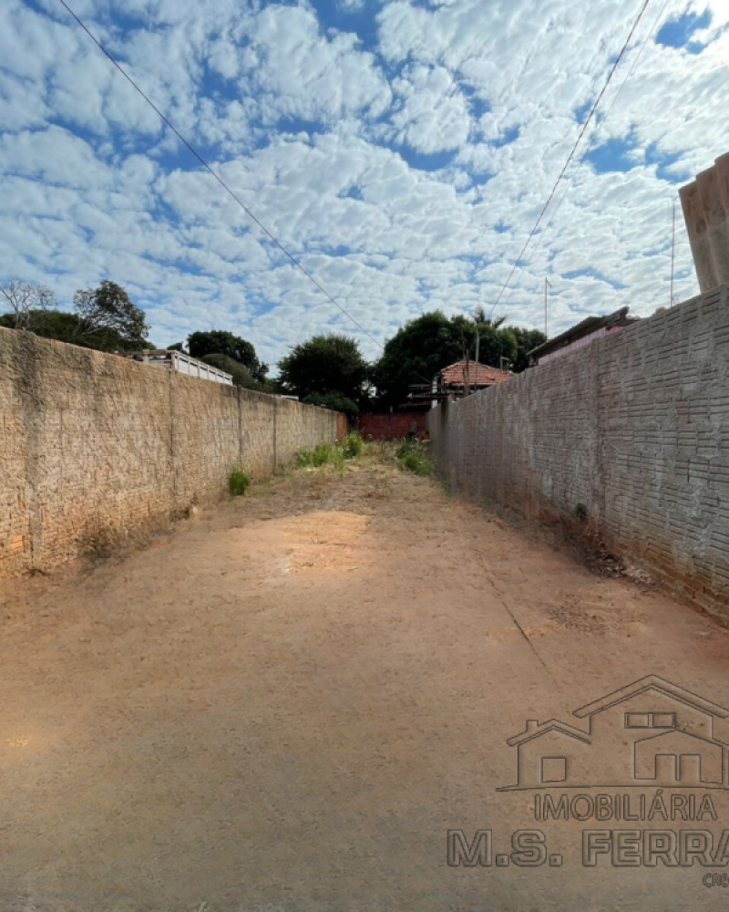 TERRENO NA Vila Ribeiro em Assis