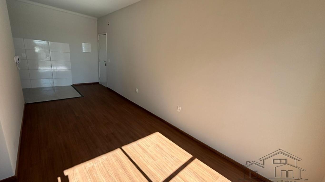 APARTAMENTO NA PROX AO POUPA TEMPO em Assis