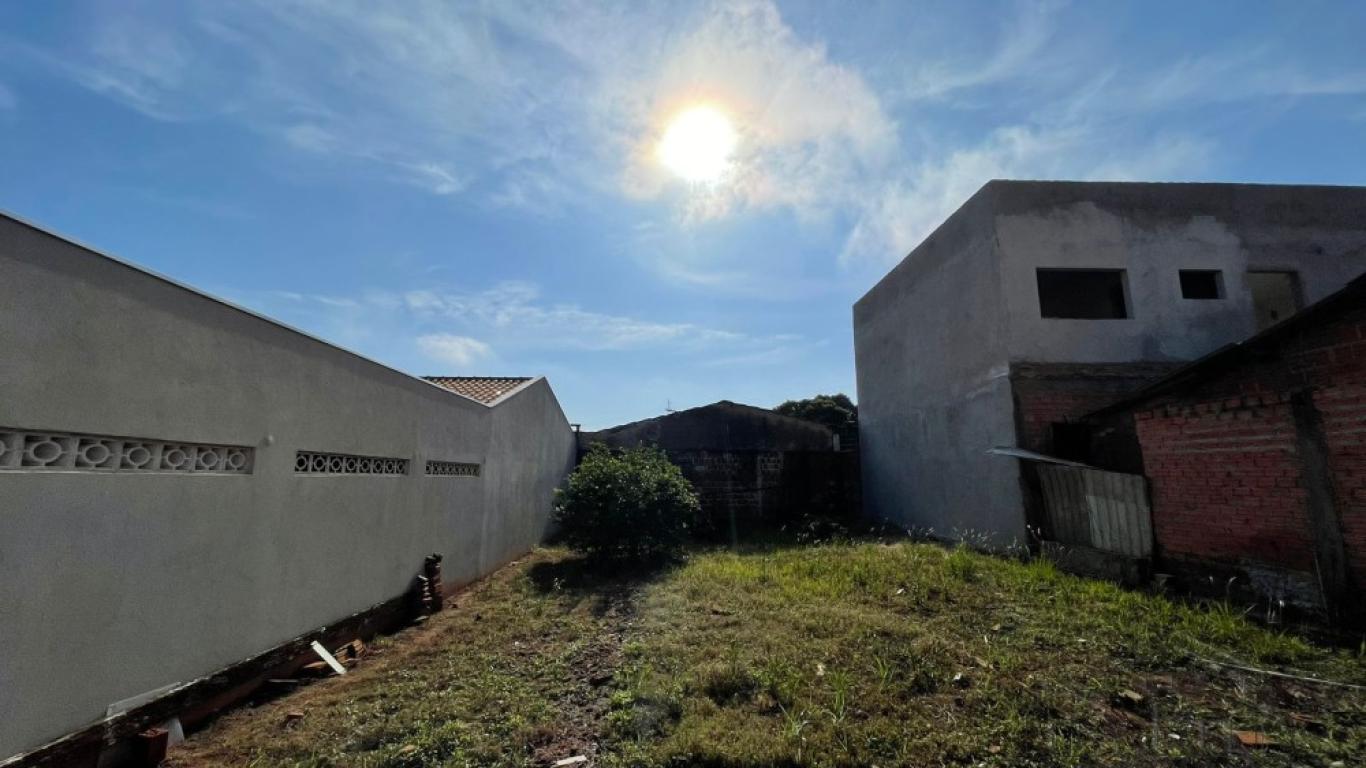 TERRENO NA Vila Arlindo Luz em Assis