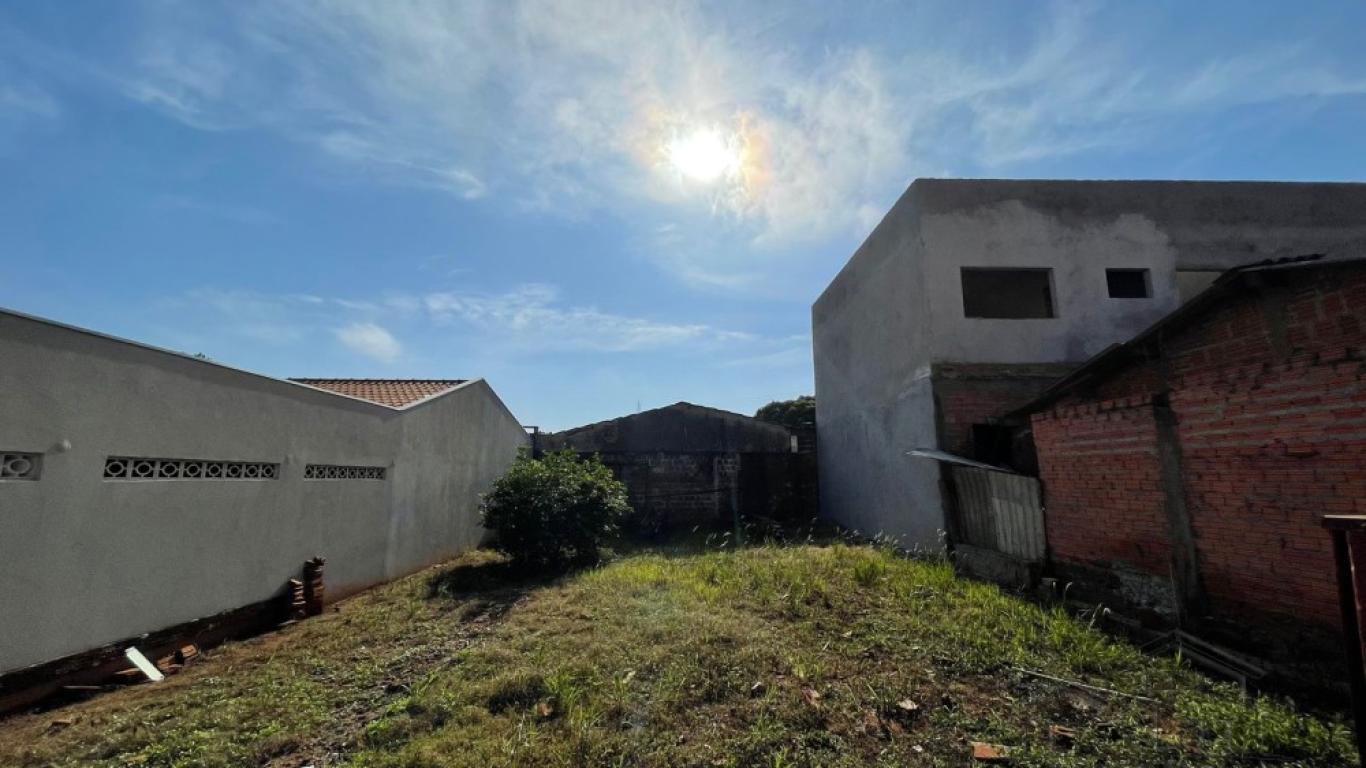 TERRENO NA Vila Arlindo Luz em Assis