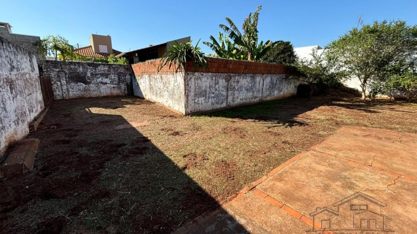 CASA NA Vila Clementina em Assis