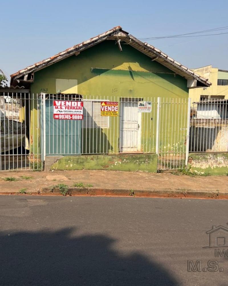 CASA NA Centro em Assis