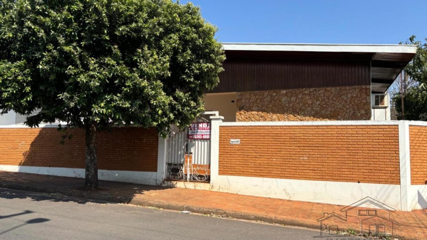 CASA NA Centro em Assis