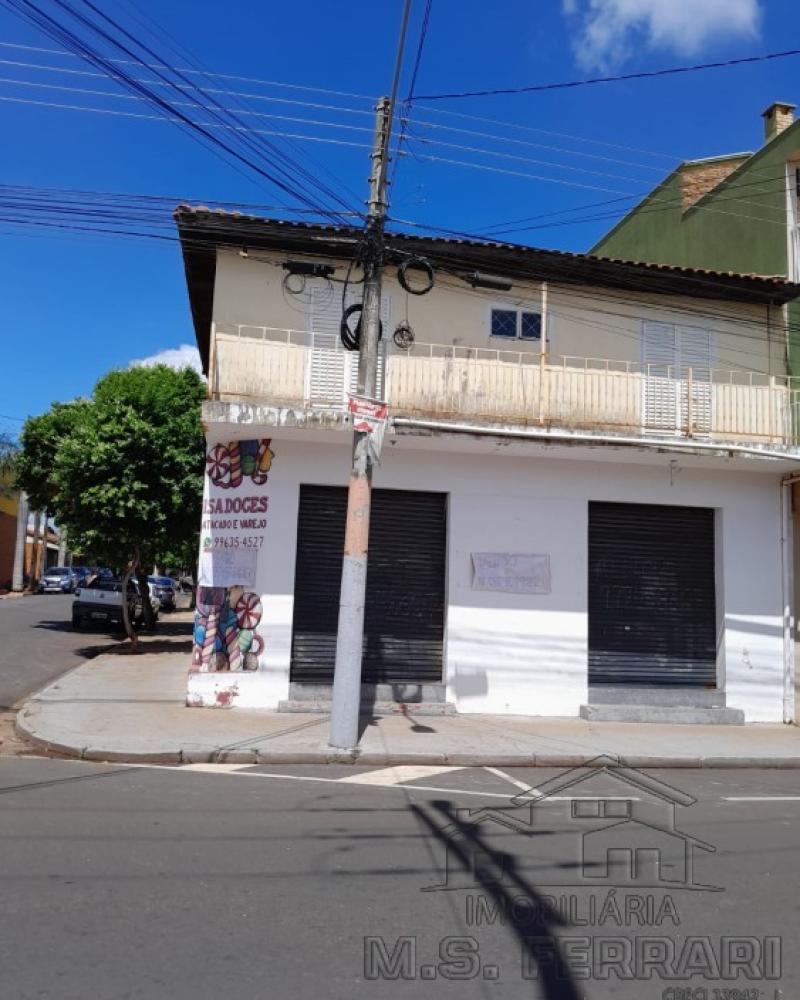 CASA NA Vila Ribeiro em Assis