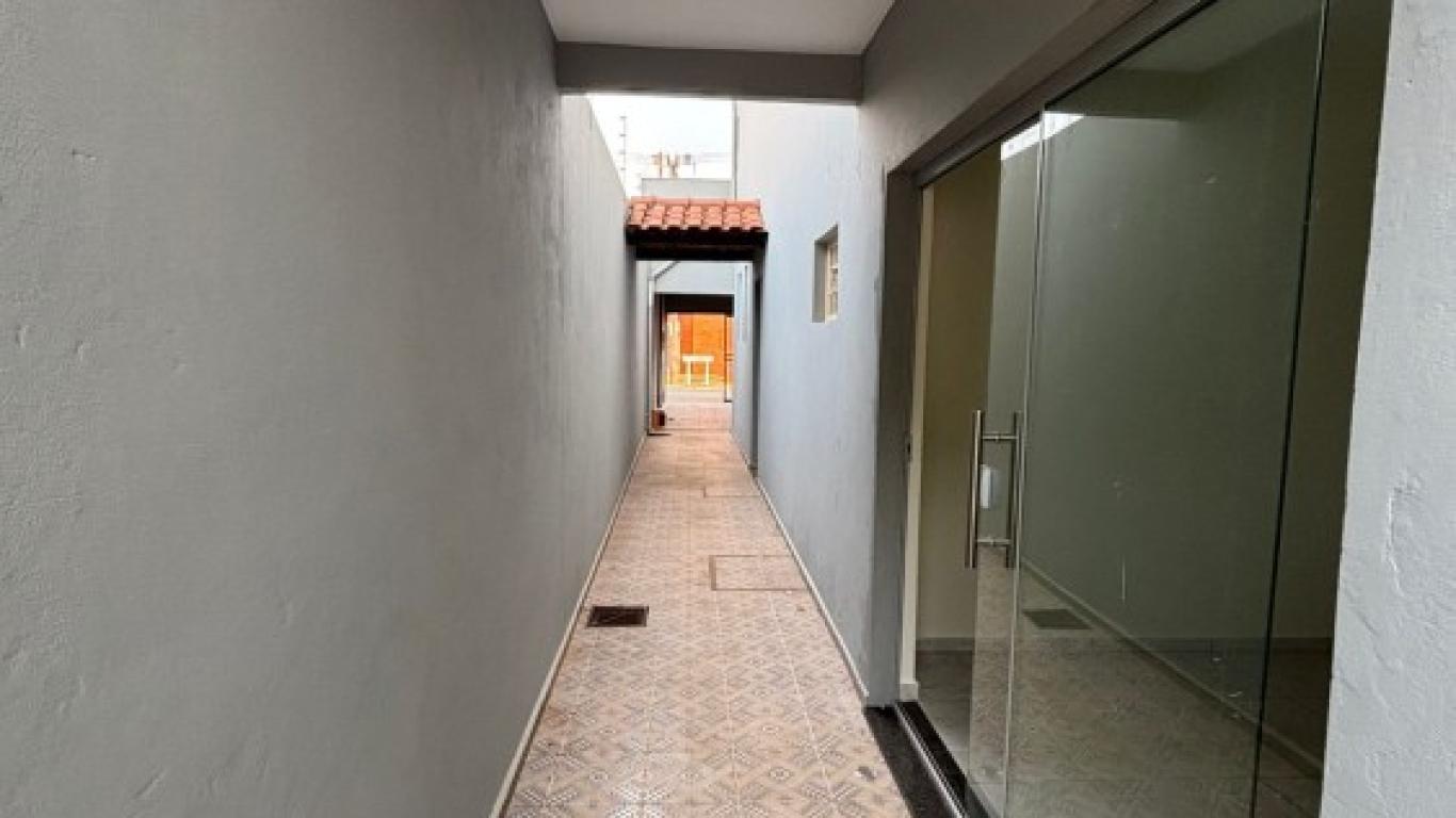 CASA NA Conjunto Habitacional Irmã Catarina em Assis