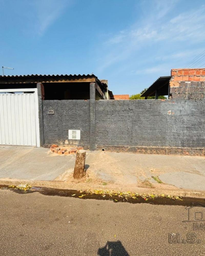 CASA NA Vila Nova Florínea em Assis