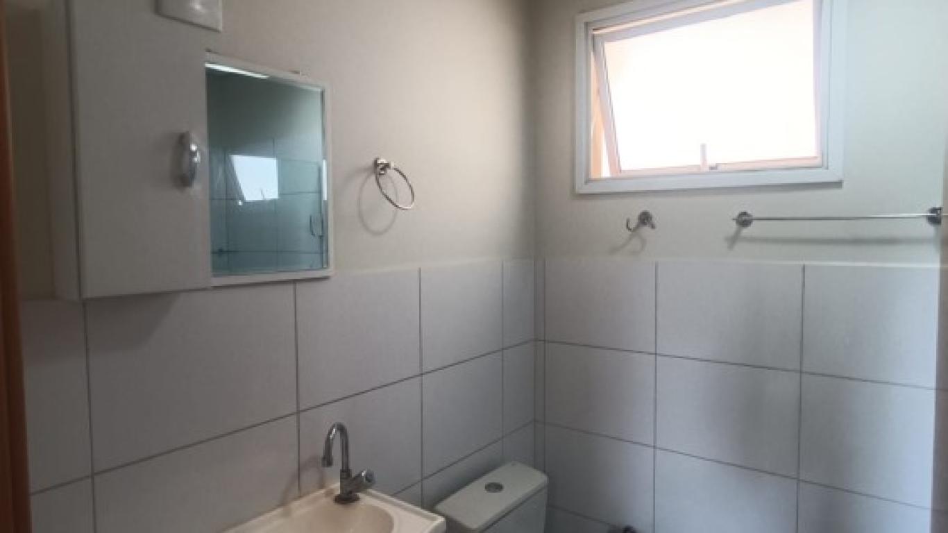 APARTAMENTO NA Conjunto Habitacional Irmã Catarina em Assis