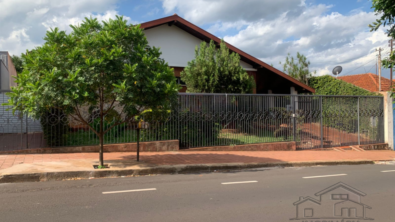 CASA NA Centro em Assis