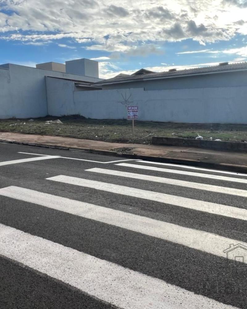 TERRENO NO Jardim Canadá em Assis