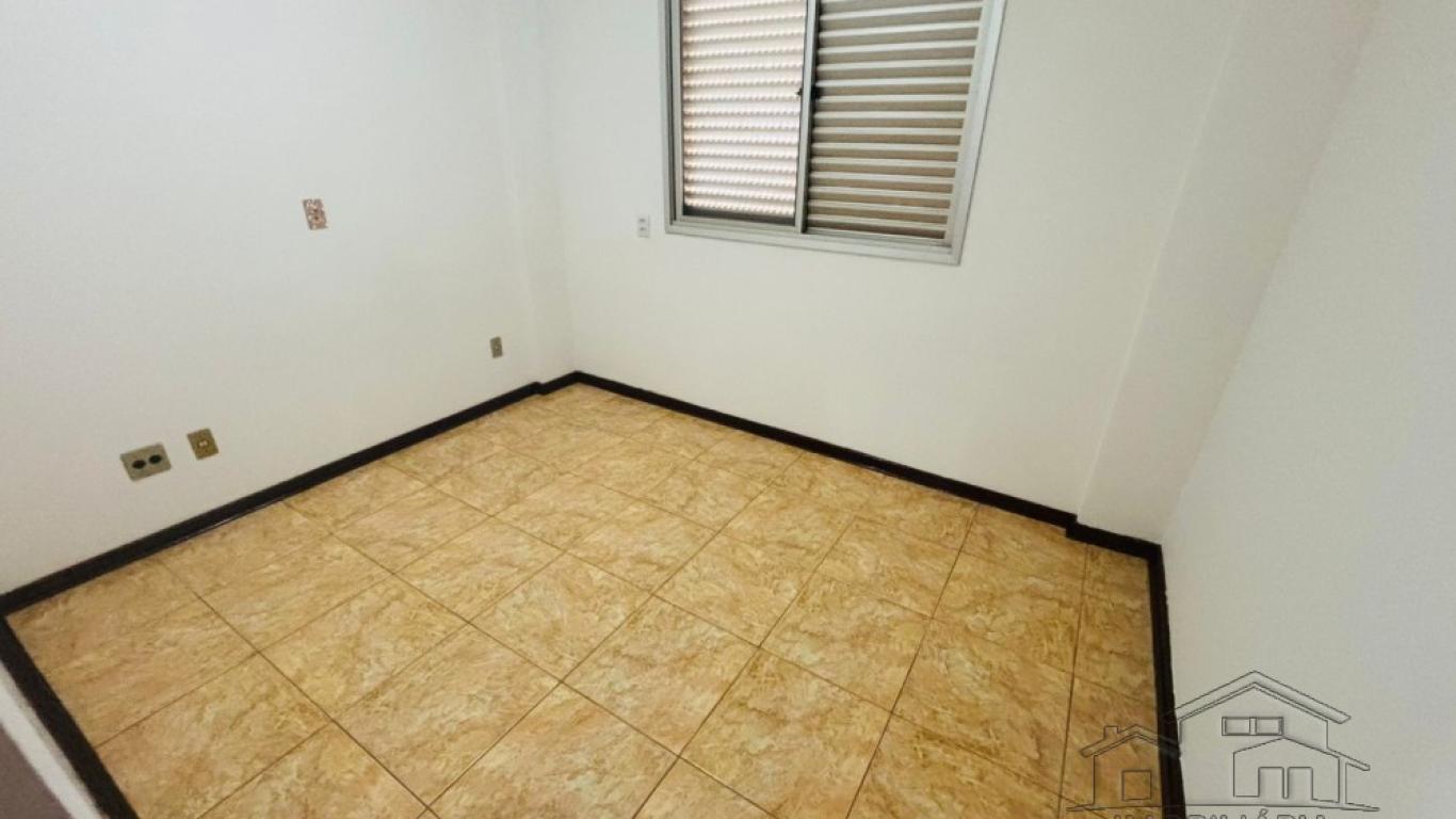 APARTAMENTO NA Centro em Assis