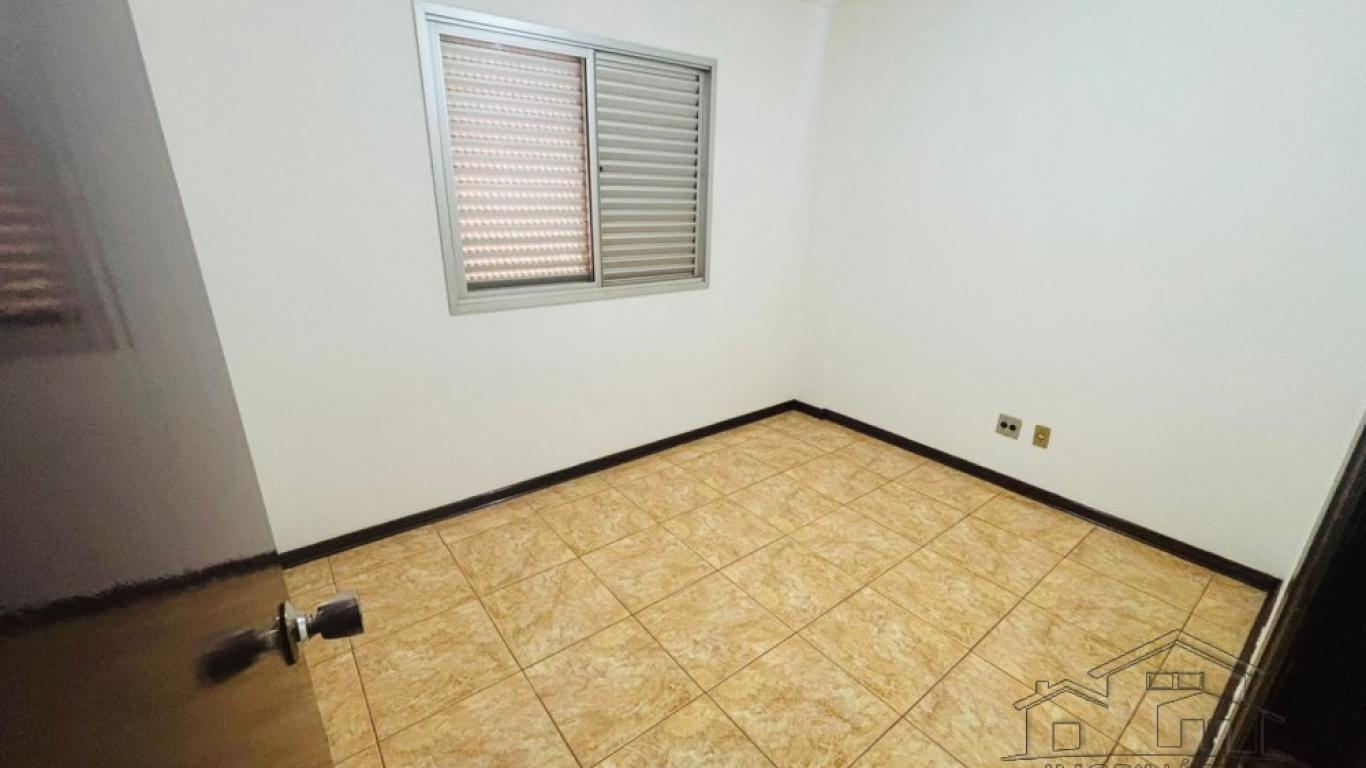 APARTAMENTO NA Centro em Assis