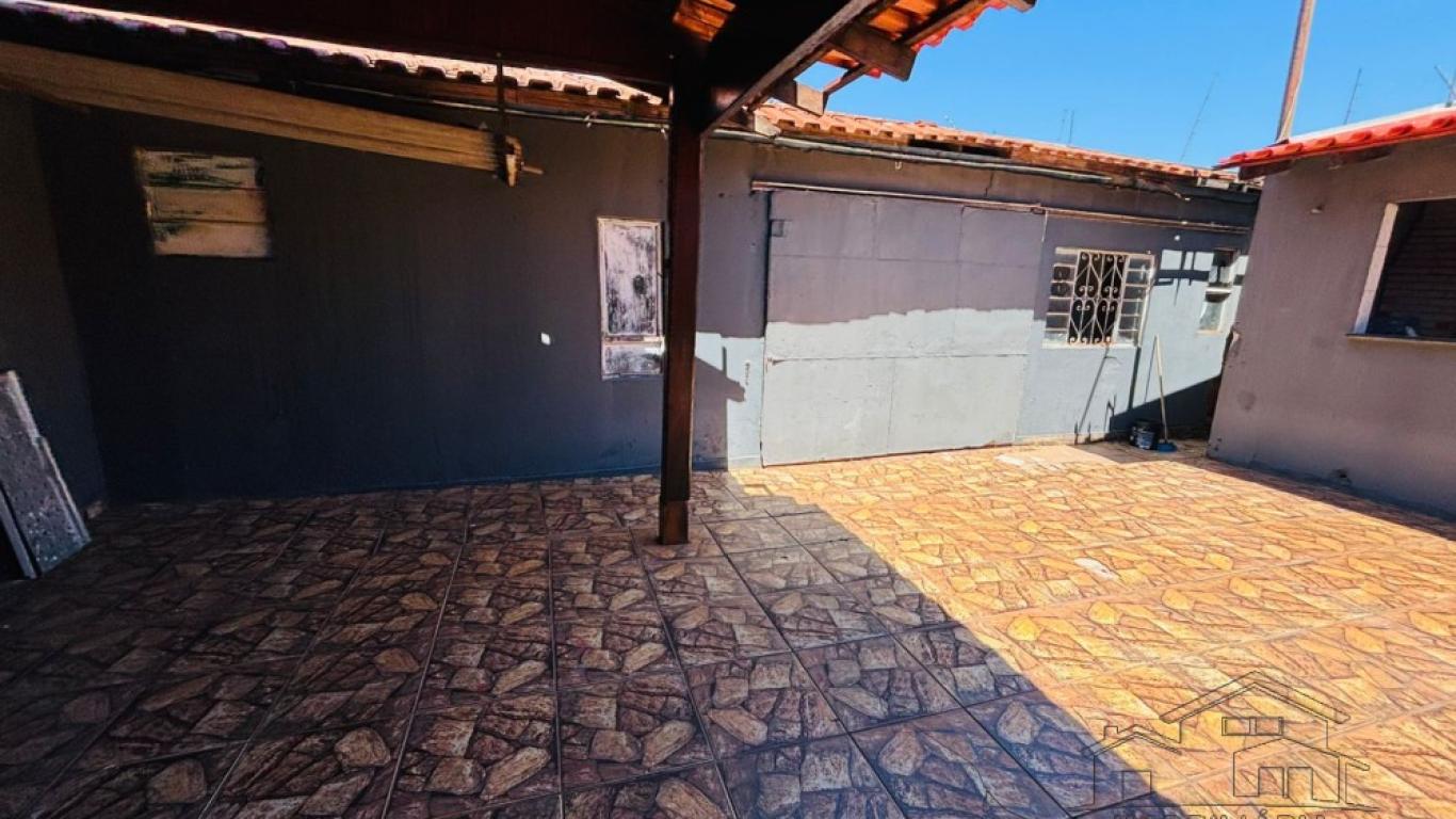 CASA NA Vila Ribeiro em Assis